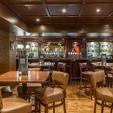 Otel The Johnstown Estate 4*