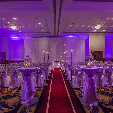 The Johnstown Estate Otel 4*