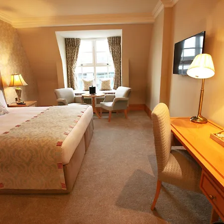 The Johnstown Estate 4*