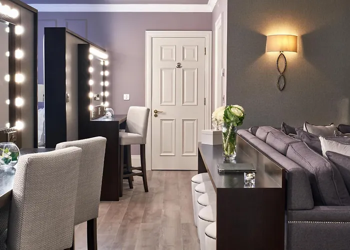 The Johnstown Estate 4* Enfield